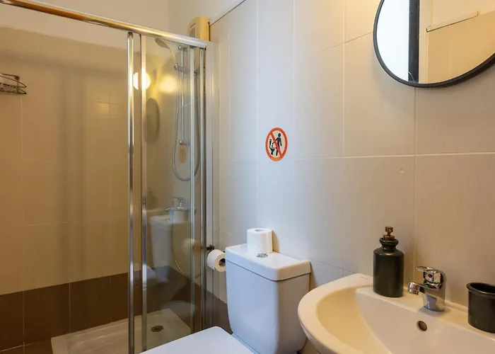 Daire Johny's Spot In