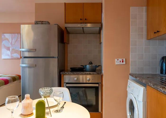 Daire Johny's Spot In