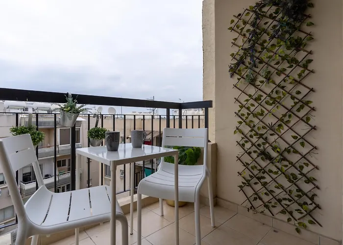 Johny's Spot In Daire Larnaca